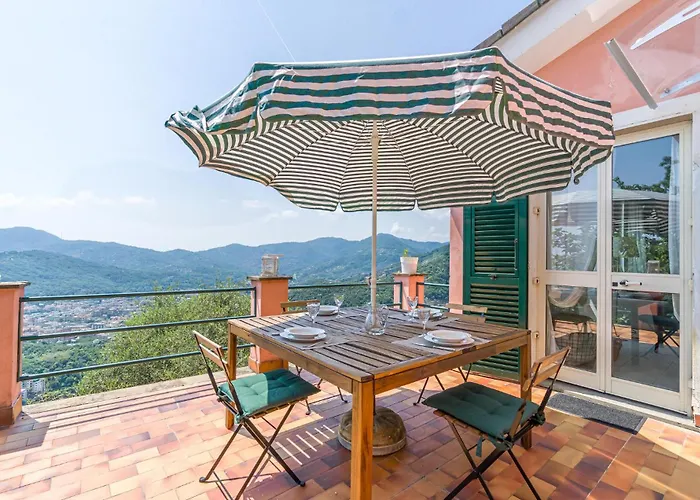 Vakantiehuis 3 Bedroom Beautiful In Rapallo
