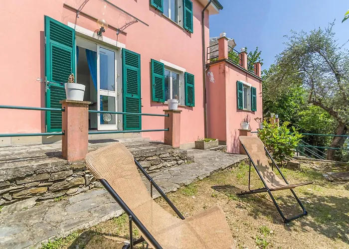3 Bedroom Beautiful In Vakantiehuis Rapallo