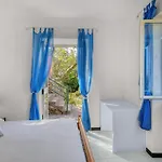 3 Bedroom Gorgeous Home In Rapallo Rapallo