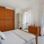 3 Bedroom Gorgeous Home In Rapallo بيت للعطل *