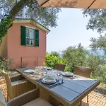 3 Bedroom Gorgeous Home In Rapallo Feriehus Rapallo