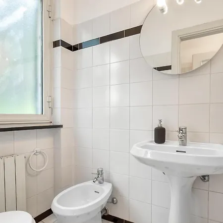 Будинок відпочинку 3 Bedroom Beautiful In *