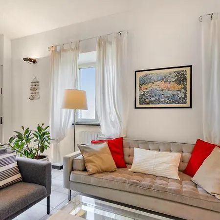 Hébergement de vacances 3 Bedroom Gorgeous In Rapallo