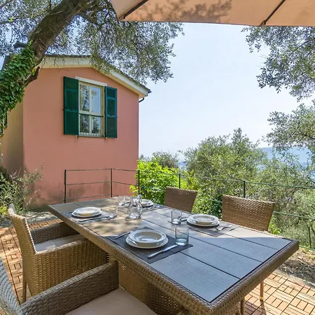 3 Bedroom Gorgeous In Hébergement de vacances Rapallo