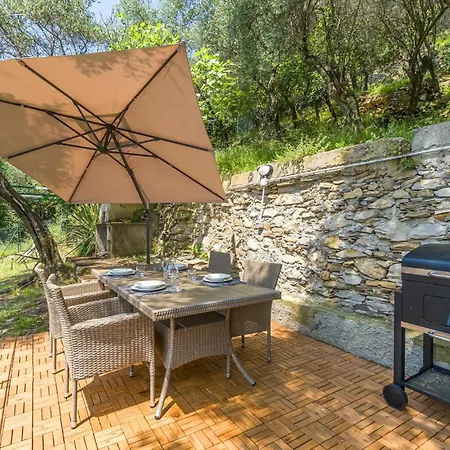 Σπίτι διακοπών 3 Bedroom Beautiful In *