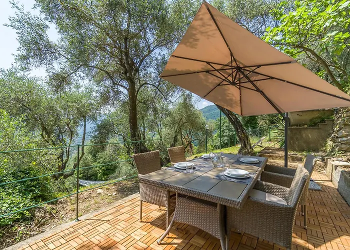 3 Bedroom Beautiful In Hébergement de vacances Rapallo